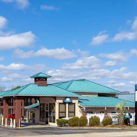 Days Inn By Wyndham Jackson-3