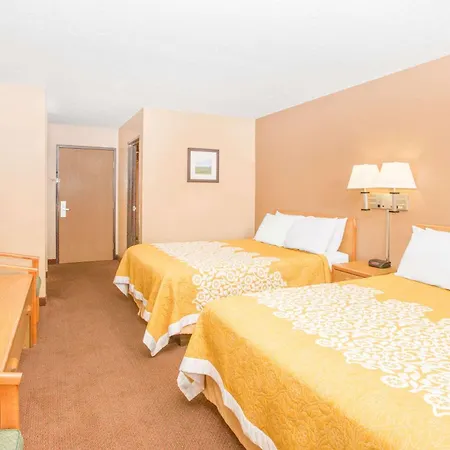 Days Inn By Wyndham Worthington-2