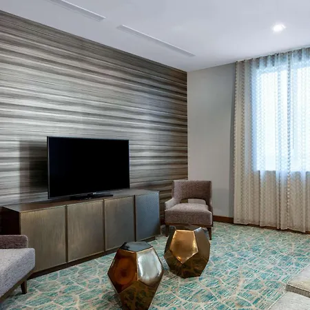 Wyndham Garden Miami International Airport-3