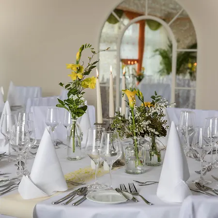 Hotel Linderhof-3