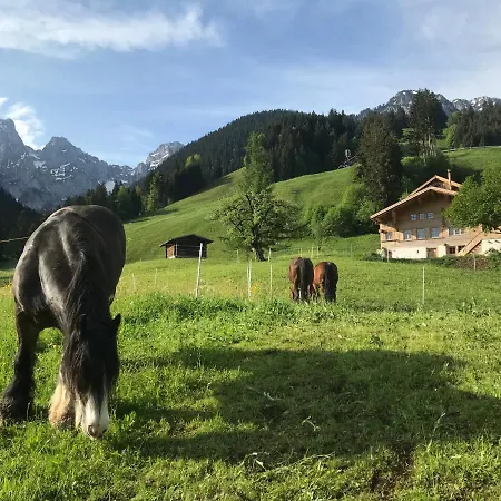 Au Pré des Chevaux-2
