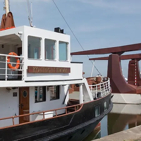 Hotelboot Koningin Emma I Kloeg Collection-3