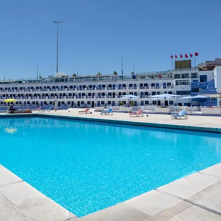 Hotel Tropicana-3