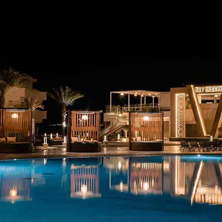 The V Luxury Resort Sahl Hasheesh-3