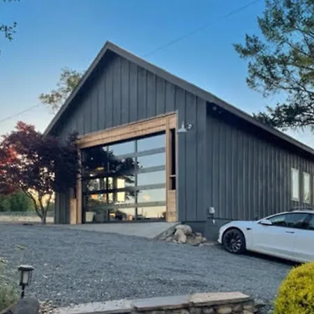 Wine Country Retreat-2