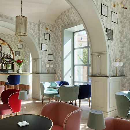 Trastevere Roma | UNA Esperienze | Preferred Hotels&Resorts-2