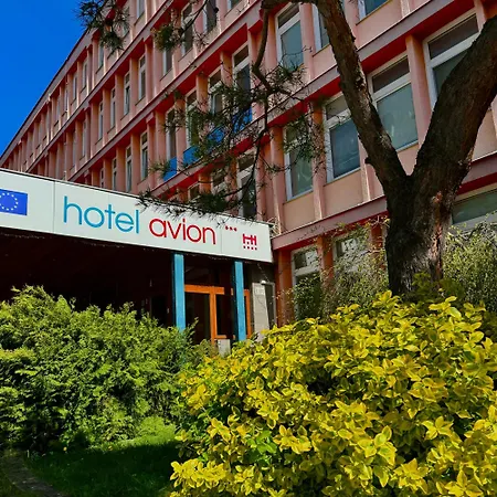 Hotel Avion-2