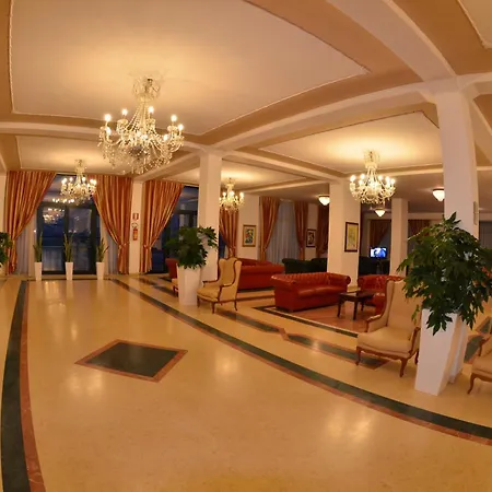 Grand Hotel Montesilvano-3