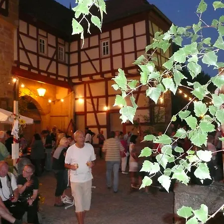 Weingut Gästehaus Weigand-3