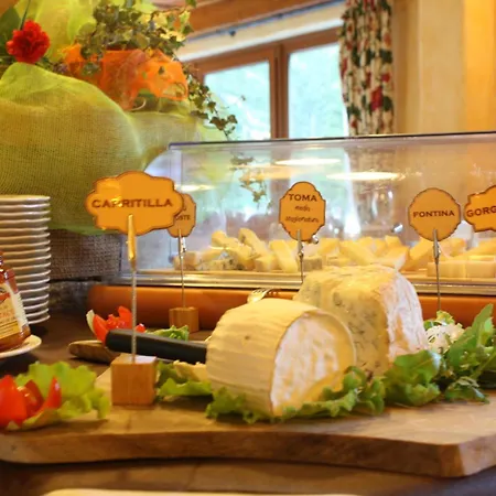 Le Rocher Hotel-3