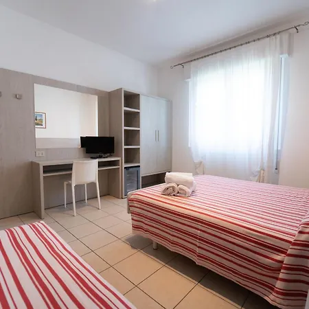Hotel Dafne-3