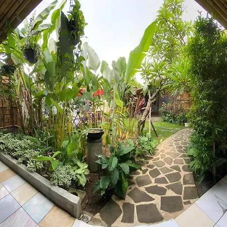 Viavia Guesthouse-3