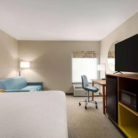 Days Inn By Wyndham Hillsboro-3