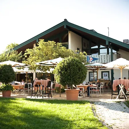 Hotel Restaurant Hafenwirt-2