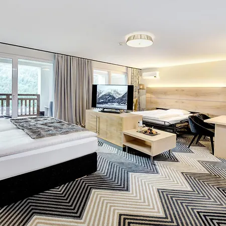 Hotel Gut Brandlhof-2