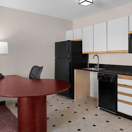 Larkspur Landing Extended Stay Suites Pleasanton-3