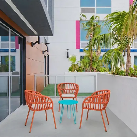 Aloft By Marriott Fort Lauderdale Airport-3