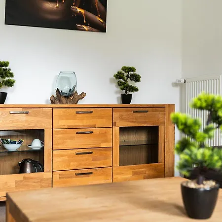 Hotel Vier Jahreszeiten an der Therme&Kliniken Bad Krozingen Nähe Freiburg&Schwarzwald Ideal für Wellness Kur&Business Ausflüge 24h Check In- WLAN&Parken gratis-2