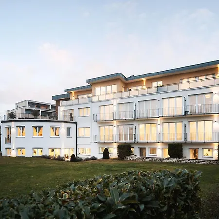 Hotel Vier Jahreszeiten an der Therme&Kliniken Bad Krozingen Nähe Freiburg&Schwarzwald Ideal für Wellness Kur&Business Ausflüge 24h Check In- WLAN&Parken gratis-3