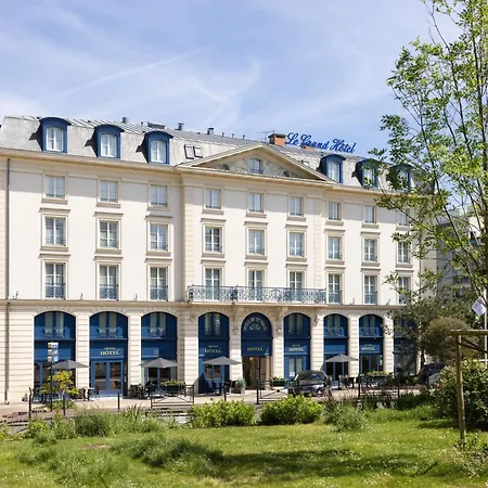 Le Plessis Grand Hotel-2