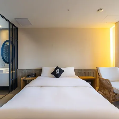 Hotel The Designers Seoul Station-3