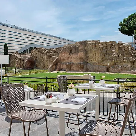 Nh Collection Palazzo Cinquecento-3