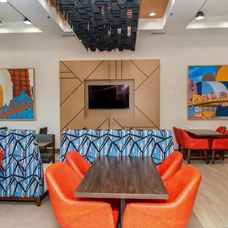 Holiday Inn Express Hotel & Suites Pittsburgh-South Side By Ihg-2