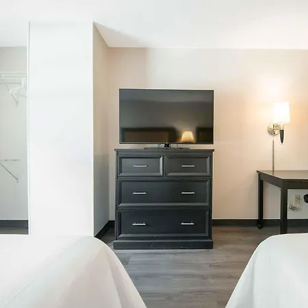 Extended Stay America Suites - Santa Barbara - Calle Real-3