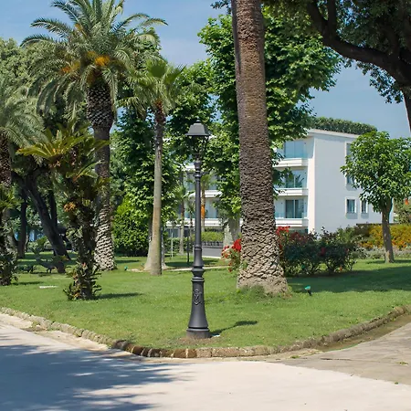 Hotel & Resort Tre Fontane Luxury-3