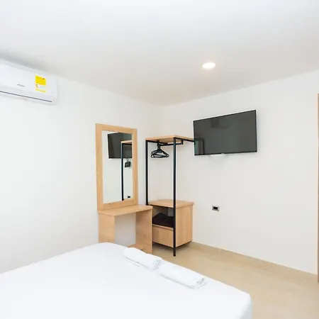Hotel Villa Real-2