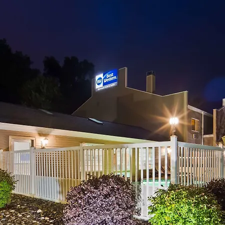 Quality Inn & Suites Red Wing-3
