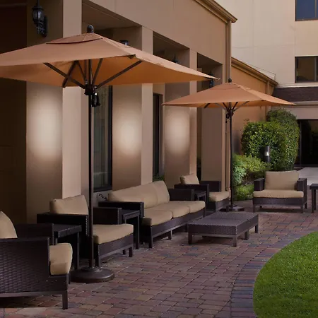 Courtyard By Marriott Baton Rouge Acadian Centre/Lsu Area-3