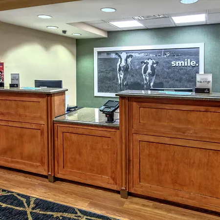Hampton Inn Charlotte/Matthews-3