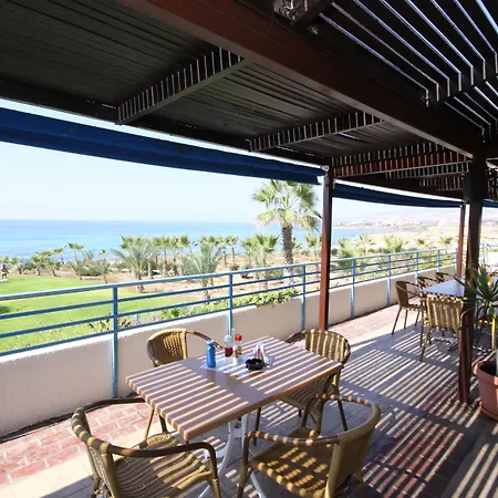 Helios Bay Hotel And Suites-3