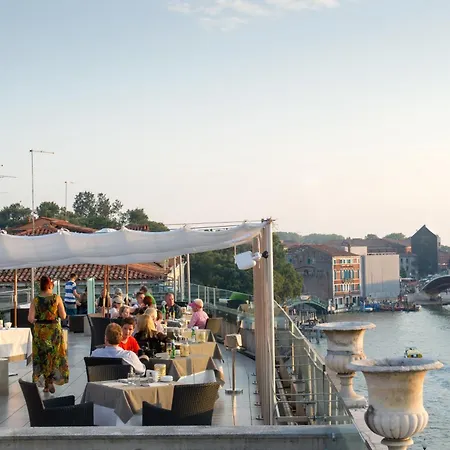 Hotel Carlton On The Grand Canal-2