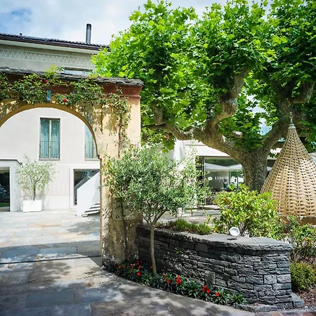 Giardino Lago-2