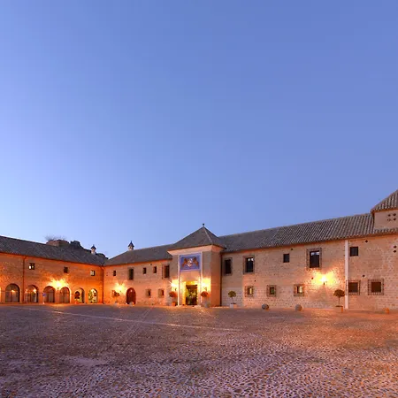 Parador De Carmona-3