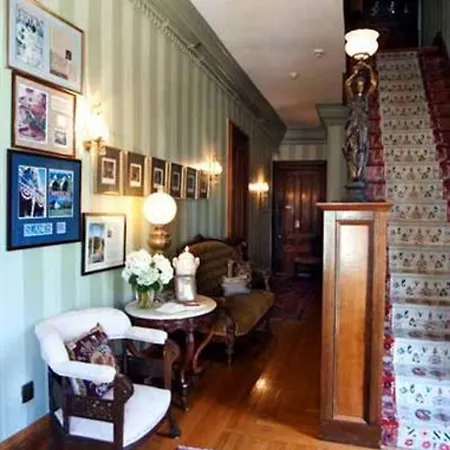 Sarah Kendall House-2