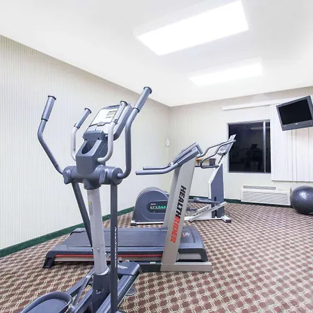 Days Inn & Suites Seaford-2