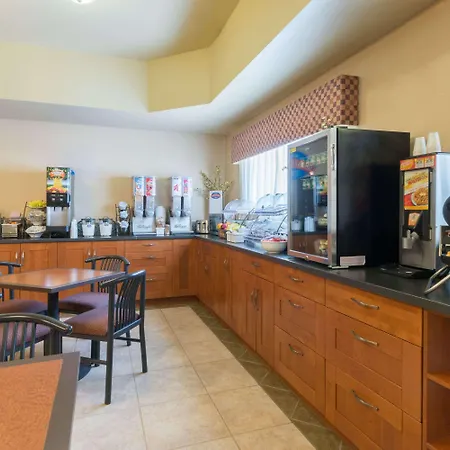 Baymont By Wyndham Perryton-3