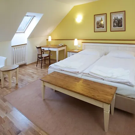 Dolce Villa-3