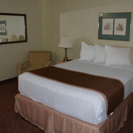 Travelodge By Wyndham Lethbridge-3