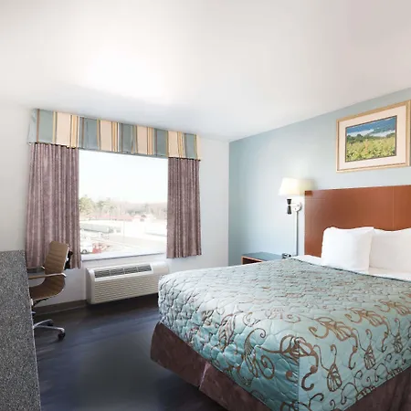 Days Inn By Wyndham Watertown Fort Drum-3
