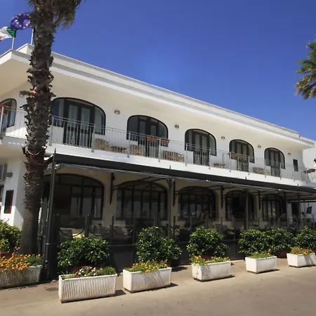 Hotel Profumo Di Mare-2