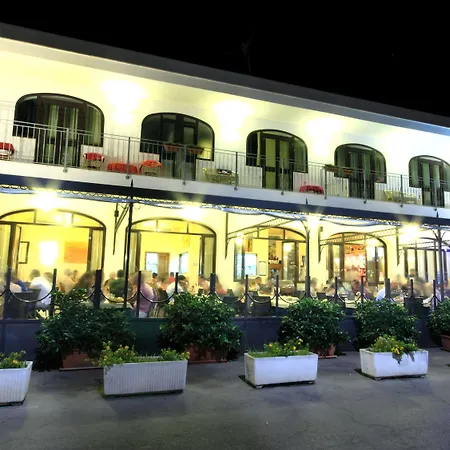Hotel Profumo Di Mare-3
