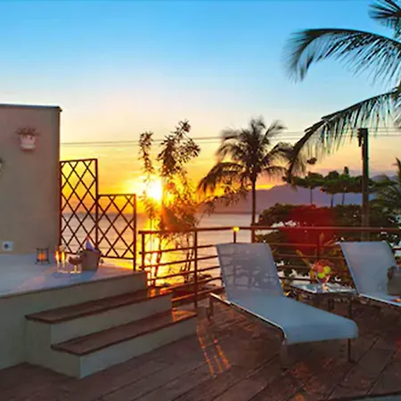 Abayomi Hotel-2