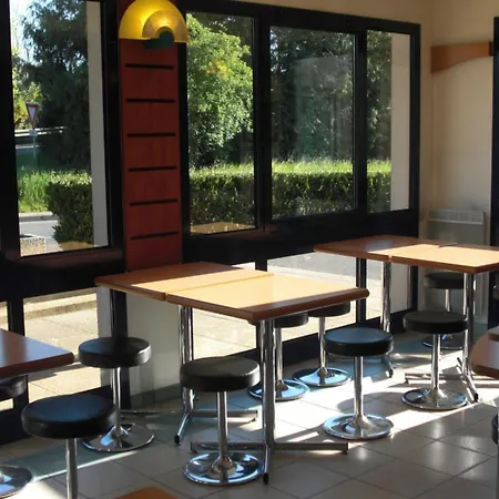 Ibis Budget Orléans Nord Saran-2