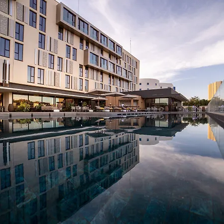 Noom Hotel Niamey-2