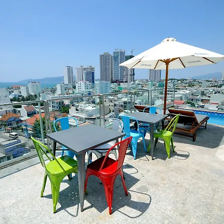 Mega Light Hotel Nha Trang-3