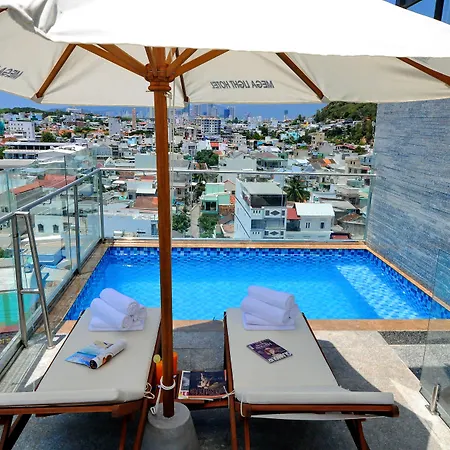 Mega Light Hotel Nha Trang-2